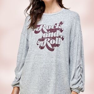 Miley & Molly Screen Print Loose Fit Sweatshirt Top Color Grey Size Small